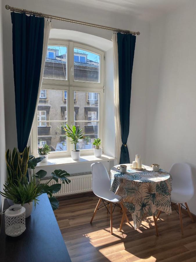 Ferienwohnung First Station 26-10 Krakau Exterior foto